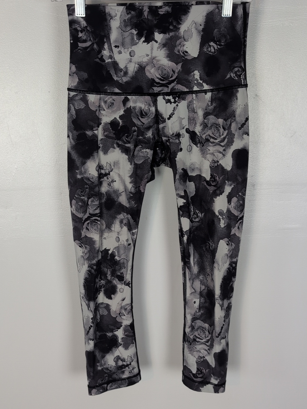 Lululemon 3/4 Length Leggings